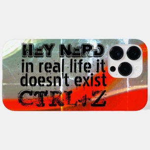 Echte Leben gibt es kein Undo, Nerd-Version - rot. Case-Mate iPhone 14 Pro Max Hülle