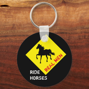 Echte Männer reiten Pferde & Black Horse Party / R Schlüsselanhänger