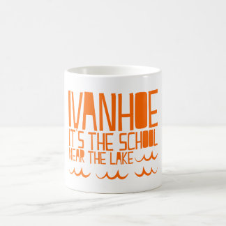 École d'Ivanhoe par la tasse de café de lac