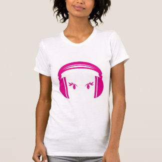 Écouteur et T-shirt de yeux