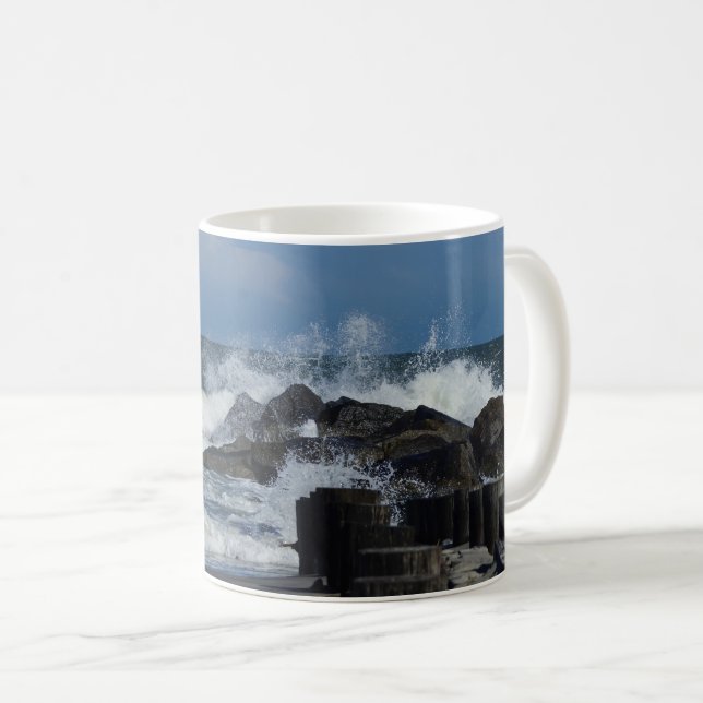 Écraser Des Vagues À La Mug De Café Folly (Devant droit)
