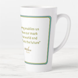 ÉCRIVAIN Latte Mug par la poète Adiela Akoo