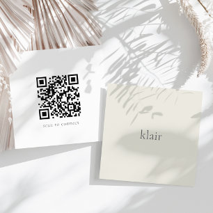 Ecru   Ultra Minimal Name & QR Code Quadratische Visitenkarte