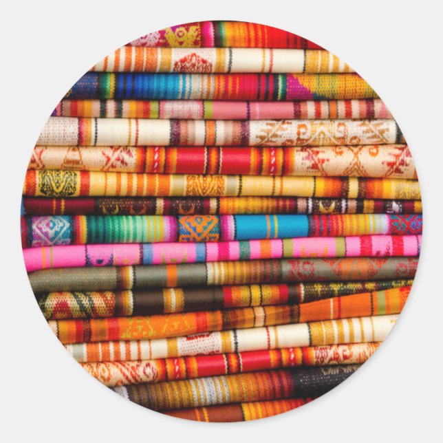 Ecuador, Quito Area, Otavalo Kunsthandwerksmarkt Runder Aufkleber (Vorderseite)