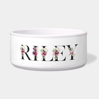 Écuelle Nom : Riley. Je m'appelle Riley.