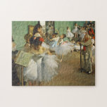 Edgar Degas Dance Class<br><div class="desc">Ein wunderschönes Puzzle mit einem Vintagen impressionistischen Gemälde aus dem 18. Jahrhundert des berühmten Malers Edgar Degas. Dieses Portrait zeigt Tänzer der Ballerina in grünen Tönen während des Unterrichts.</div>