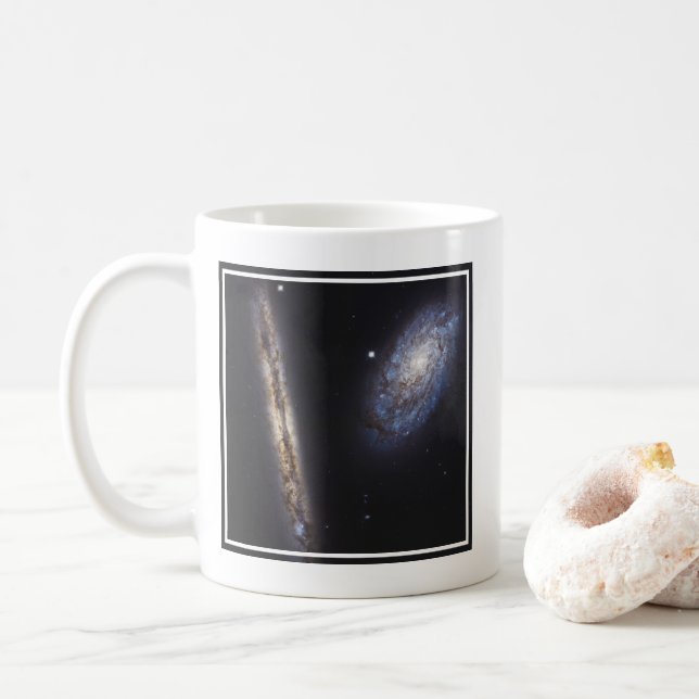 Edge-On Galaxy Ngc 4302 & Tilted Galaxy Ngc 4298 Kaffeetasse (Mit Donut)