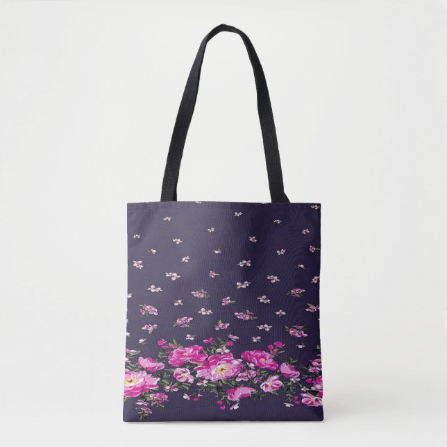 Edgy Elegance mit der Floral Black Tasche (Vorderseite)