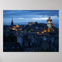 Edinburgh Skyline bei Dämmerung