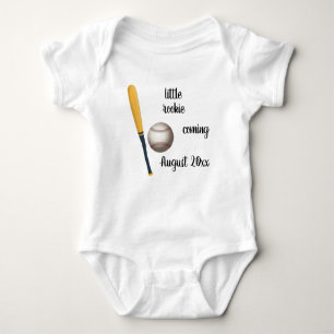 Editable Baseball Rookie Schätzung Ankunft Baby Strampler