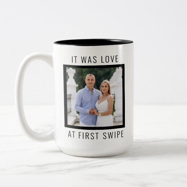 Editable Text and Custom Photo Valentine's Day  Zweifarbige Tasse (Links)