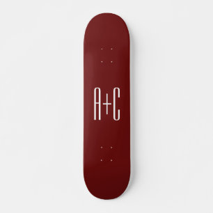 Editierbarer, roter Hintergrund und weißer Text au Skateboard