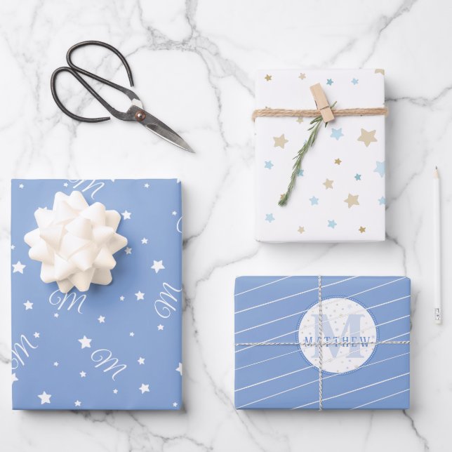 Editierbares White & Blue Monogram Neugeborenes Ba Geschenkpapier Set (Vorderseite)