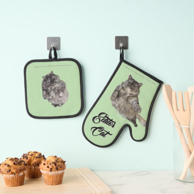 Editor Cat by RoseWrites Oven Mitt and Pot Holders Ofenhandschuh & Topflappen-Set (Insitu (Hängend))