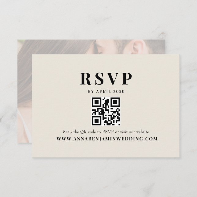 Editorial Ivory Photo QR Code Wedding RSVP Karte (Vorne/Hinten)