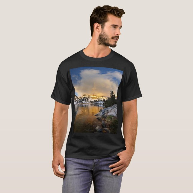 Ediza Lake Sunset - Sierra Nevada T-Shirt (Vorne ganz)