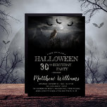 Eerie Owl Bats Night Halloween 30. Geburtstag Part Einladung<br><div class="desc">Spooky mondbeleuchtete Nacht hinter einer Eule auf einem Baum umgeben von schwärmenden Fledermäusen Halloween 30. Geburtstagsfeier Party Einladung.</div>