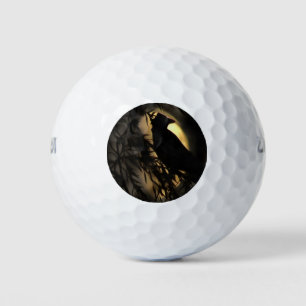 Eerie Raven Silhouette gegen den blühenden Mond Golfball
