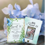 Efeu der blauen Wildblume Sweet 16 Einladung<br><div class="desc">Feiern Sie den besonderen Tag Ihrer Tochter mit diesem wunderschönen Efeu mit blauen Wildblumen an einer goldenen Grenze.</div>