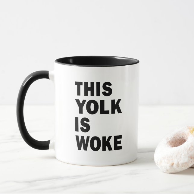 Egg Trending Funny Spaß Dieser Jolk ist Geweckt Tasse (Mit Donut)