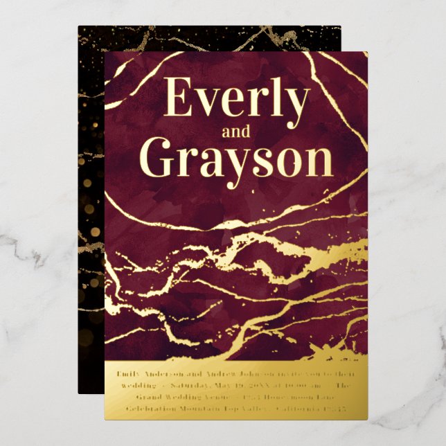 Eggplant Burgundy Galaxy Marble Gold Wedding Folieneinladung (Vorderseite/Rückseite)