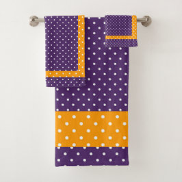 Eggplant Lila + Gold Polka Dot Badhandtuch Set