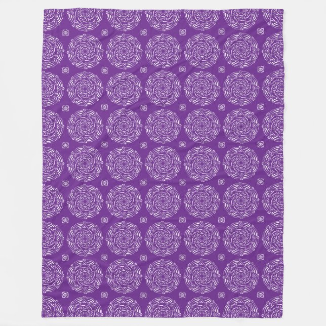 Eggplant Mandala Fleecedecke (Vorderseite)
