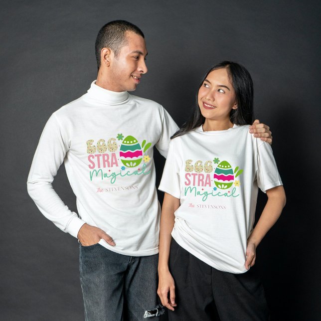 Eggstra Magical Oaster, fette Typografie-Familie T-Shirt (Von Creator hochgeladen)