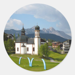 Église à Seefeld, Autriche autocollant rond