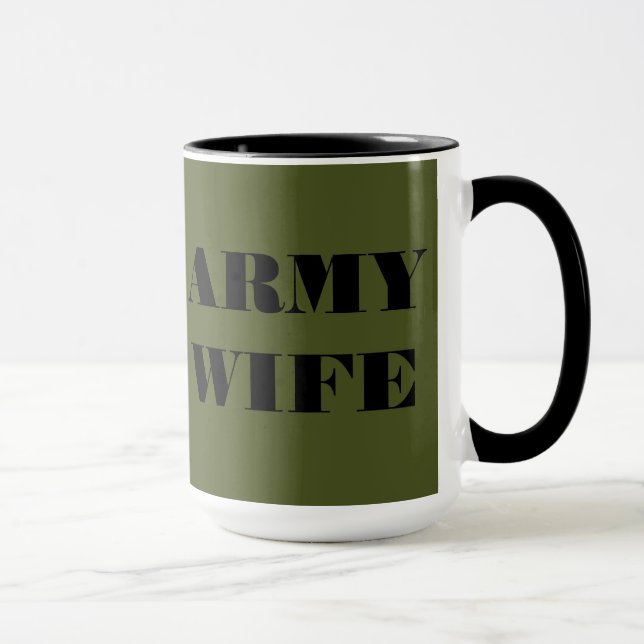 Ehefrau der Tasse (Rechts)