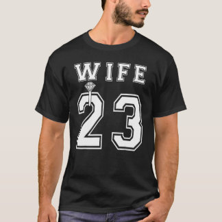 Ehefrau Ehemann Matching 2023 Verlobungsfeier Hoch T-Shirt