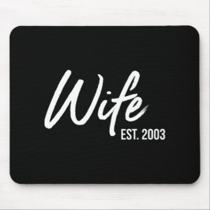 Ehefrau Est 2003 T - Shirt.png Mousepad