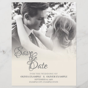 Ehepaar küssen in Monochrome