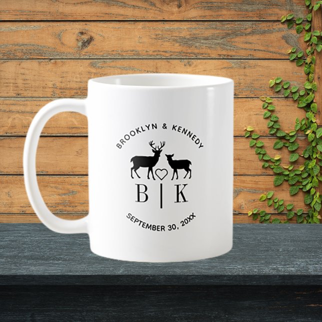 Ehepaar Name Deer Monogram Rustic Country Wedding Kaffeetasse (Von Creator hochgeladen)