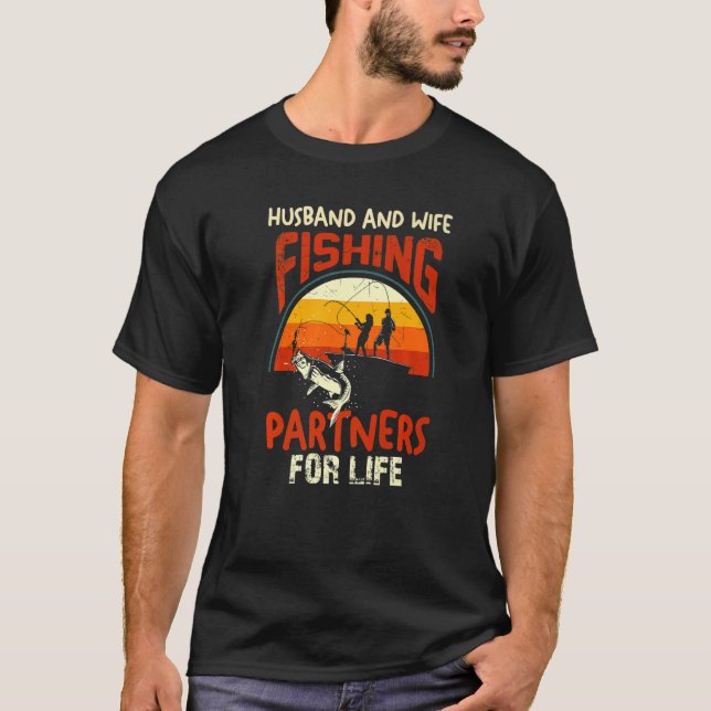 Ehepaare, die zusammen mit den Fischfangpartnern i T-Shirt (Vorderseite)