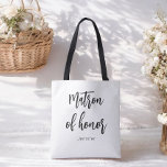 Ehrenmatron der Schwarz-weißen Hochzeit Tasche<br><div class="desc">Matron of Honor Tote Tag Schwarz-weiß für Hochzeit, Brautparty, Brautparty, Junggeselinnen-Abschied. Karo mehr Produkte mit diesem Design in der Kollektion unten.</div>