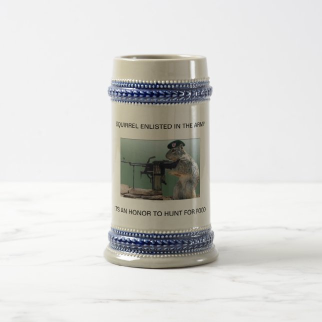 Eichhörnchen auf Steins Bierglas (Mittel)