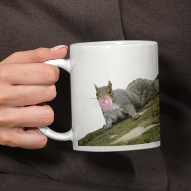 Eichhörnchen bläst Bubblegum Blase Animal Foto Kaffeetasse (Von Creator hochgeladen)