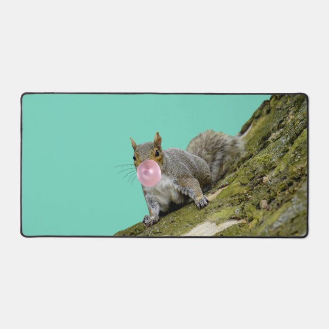 Eichhörnchen bläst Bubblegum Blase Animal Foto Schreibtischunterlage (Vorderseite)