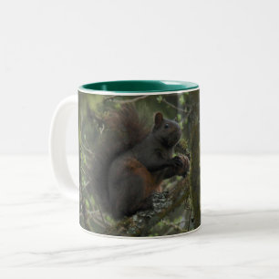 Eichhörnchen-Camouflage Zweifarbige Tasse