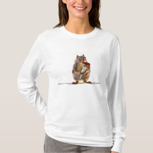 Eichhörnchen, das Rosen-Blumenstrauß hält T-Shirt