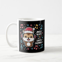 Eichhörnchen in Kopfhörern und Weihnachtsmannmütze Kaffeetasse