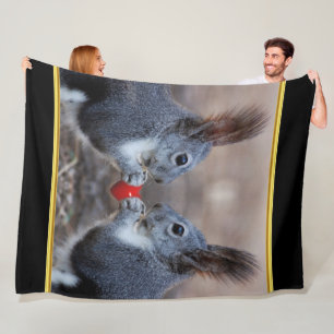 Eichhörnchen in Liebe Fleecedecke