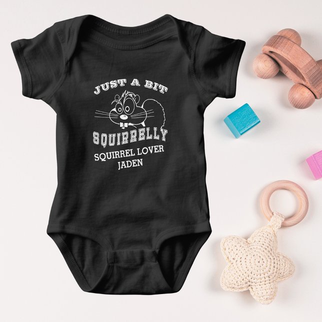 Eichhörnchen-Liebe Eichhörnchenweiße Art Name Baby Strampler (Squirrel Love Squirrelly White Art Add Name Baby Bodysuit)