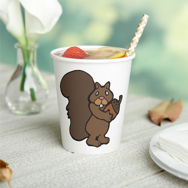 Eichhörnchen mit Acorn Pappbecher (Von Creator hochgeladen)