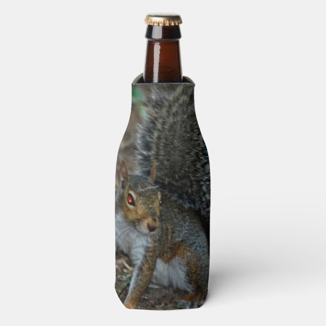 Eichhörnchen mit glühenden Augen Flaschenkühler (Flaschenvorderseite)