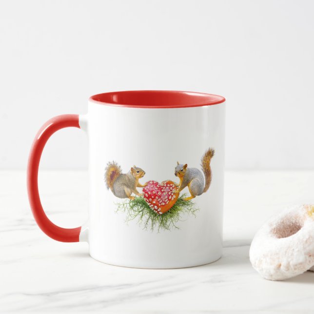 Eichhörnchen mit Roter Pilz Herz-Tasse Tasse (Mit Donut)