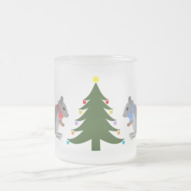 Eichhörnchen mit Weihnachtsbaum Mattglastasse (Mittel)
