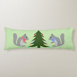 Eichhörnchen mit Weihnachtsbaum Seitenschläferkissen