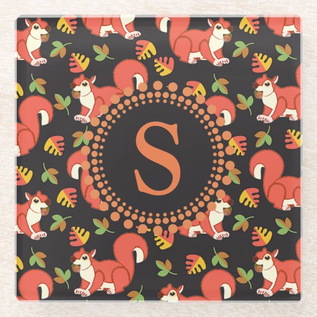Eichhörnchen und Autumn Leaf Muster Monogram Glasuntersetzer (Vorderseite)